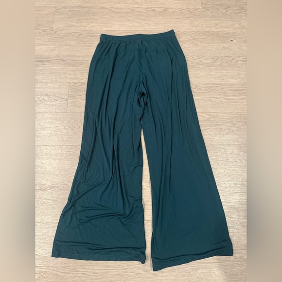 Lululemon Modal High-Rise Wide-Leg Lounge Pant Storm Teal/ Size 10 - Picture 3 of 6